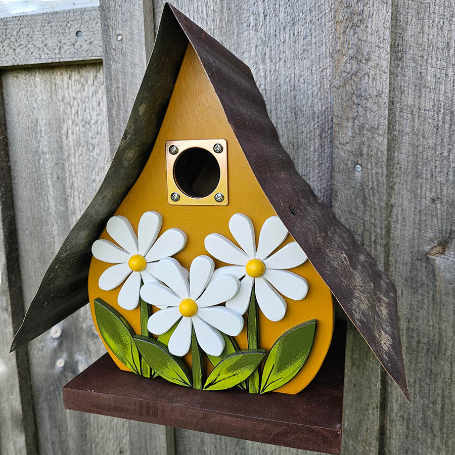 Yellow Daisy Nesting Box